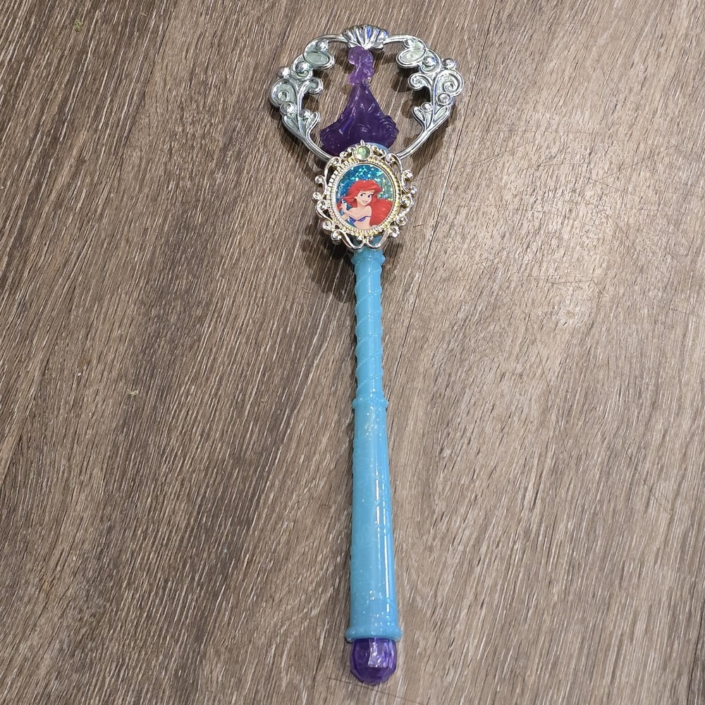 Jakks Disney Princess Little Mermaid Ariel Spinning Toy Wand - Picture 1 of 4